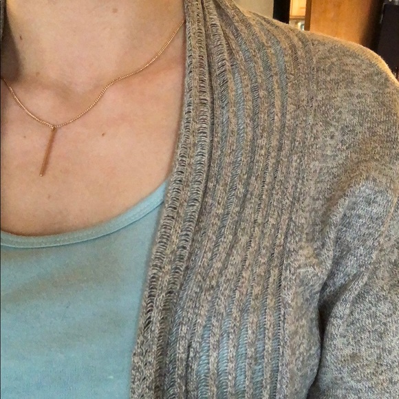 Light gray Merle sweater - Picture 4 of 5